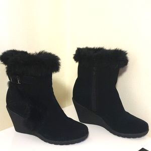 ugg wedge boot